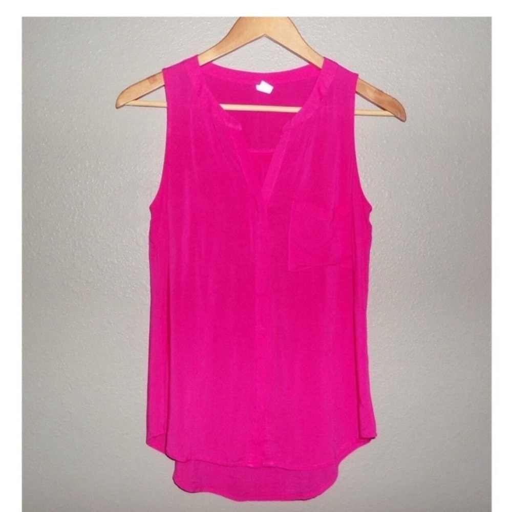 Old Navy Pink Sleeveless Top